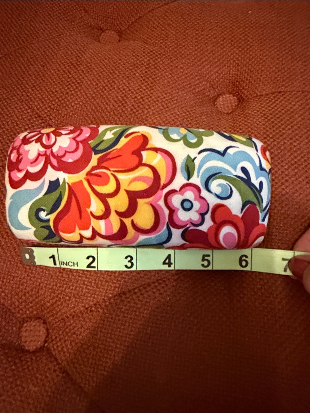 Vera Bradley Floral Multicolor Sunglasses Holder - Picture 3 of 9